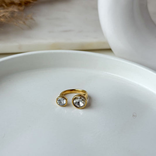 Circle White Adjustable