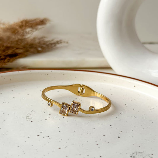 Juane White Baby Bangle