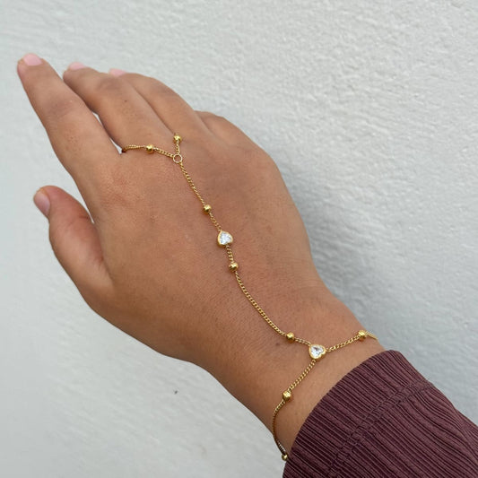 Heart lier handchain