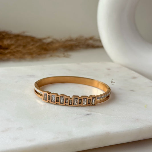 Olivia Band