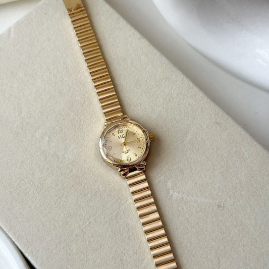 Ameire Yellow Watch