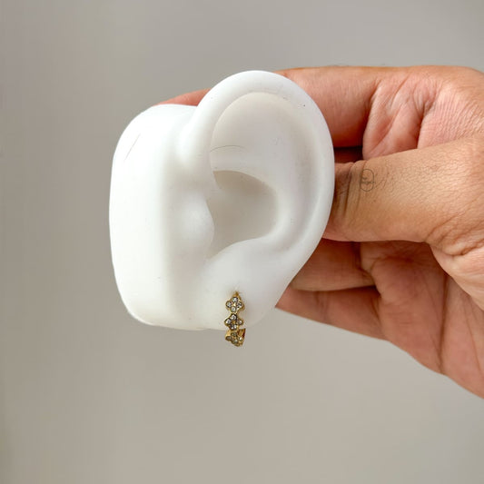 Oral Tiny Huggies