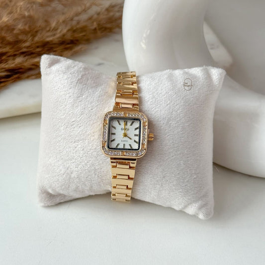 Mareine White
