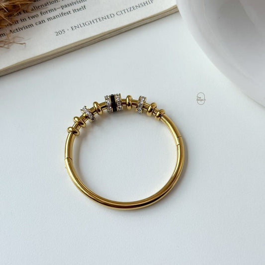Dheira Round Baby Bangle
