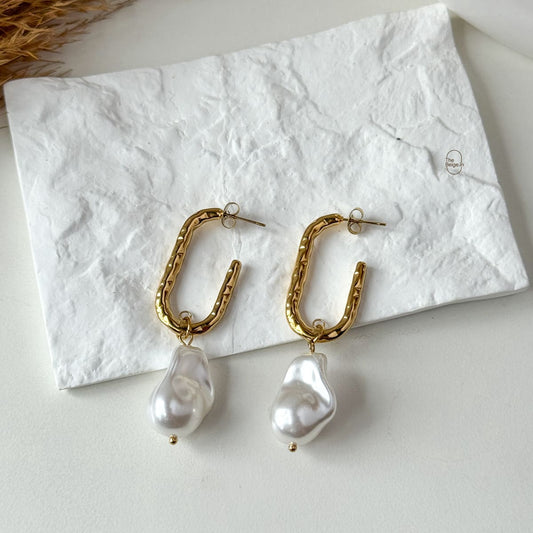 Taila Pearl Drop
